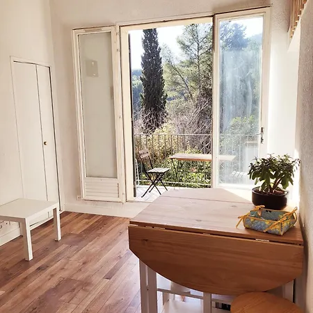 דירה La Costabella A Hyeres-les-palmiers הייר