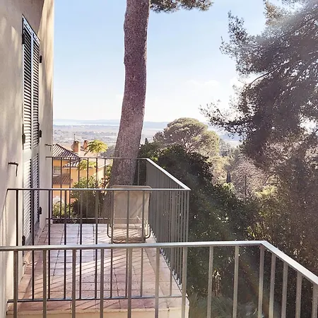 La Costabella à Hyères-les-palmiers *